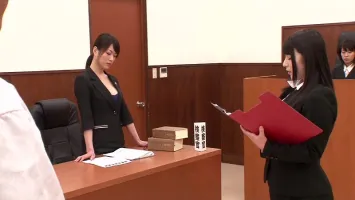 DVDES-664 여자 변호사 우에하라 아이의 음란한 재판 성범죄의 검증을 해가는 사이에 밝혀지는 동정, 데카틴에 발정!  여법률가들에 의한 성기의 음란한 심문 배틀!  !