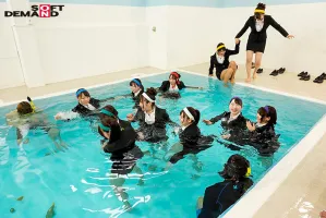 SDJS-128SOD女子社員 爆乳水泳大会2021 食い込み覚悟の巨乳社員大集合！  12人の赤面SEXをすべて収録した真夏の特大2枚組8時間SP！