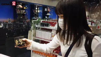 SDTH-006 来自东京的喜怒无常的女孩，她的喉咙突然变成了一个Maso，在她的喉咙后面板桥区，东京，商店街1年护士Irama情人Nazuna Shiraishi（化名，21岁）观光东京和 AV 出道后的夜班 Shimade 人生的第一次体验！