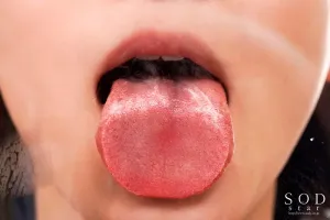STARS-078 Licking Tongue Licking Dripping Saliva While Making Loud Sounds Intense Blow Job Suzu Honjo