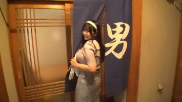STARS-833 Momona Koibuchi (24) who visited Hakone Yumoto Onsen, would you like to enter the mens bath with just a towel?  HARD