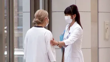 ISRD-004 女医in…（脅迫スイートルーム） 羽田希