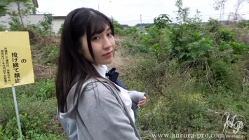 APKH-187 Dirty Little Beautiful Girl In Uniform Who Innocently Incites Older People And Rich Semen Love Hotel Sakura Tsuji