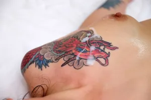 BDA-050 Дебют жены якудза AV Настоящая татуированная женщина Акари Синомия, 40 лет