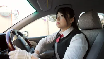 CEMD-131 痴女タクシー運転手 6（ぶっかけ編） 田原梨花 - エロボディで精子搾り取る淫乱痴女の淫語！