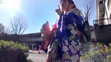 SPRO-029 Coming-of-Age Ceremony x Picking Up Girls At the Coming-of-Age Ceremony Venue, I Picked Up A Kimono Beautiful Maiden And As A Gift I Taught Her The Pleasure Of Raw Www