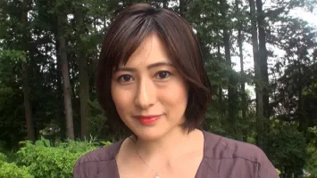 KIZ-004 Tall Masturbator Mature Wife Misuka 35 Years Old Misuka Suzuki