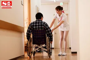 Китайские субтитры SSNI-830 Искушение медсестры в узкой мини-юбке с красивыми ногами по внутреннему шву 3 см Ичика Хошимия