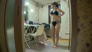 URKK-002 Wearing Erotic Swimsuit Sakura Kirishima