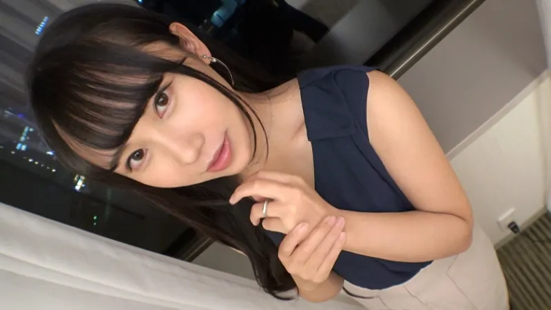 SIRO-5045 [Former Idol Married Woman] [Former Shot Put Athlete] Former Athlete And Former Idol!  And now a married woman!  Im so excited that my husband will find out!  AV application on the Internet → AV experience shooting 1969