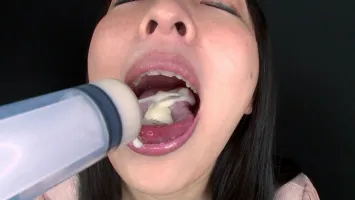 EVIS-495 [The best long tongue] Slut provokes with sticky saliva